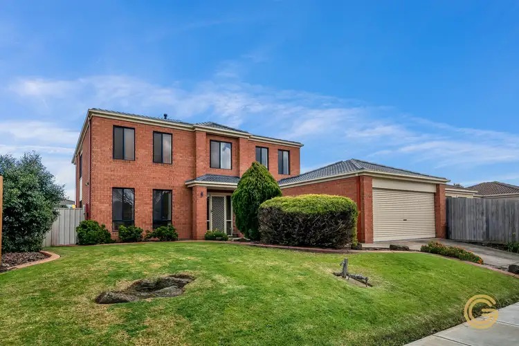14 Peveril Crescent, Cranbourne North VIC 3977