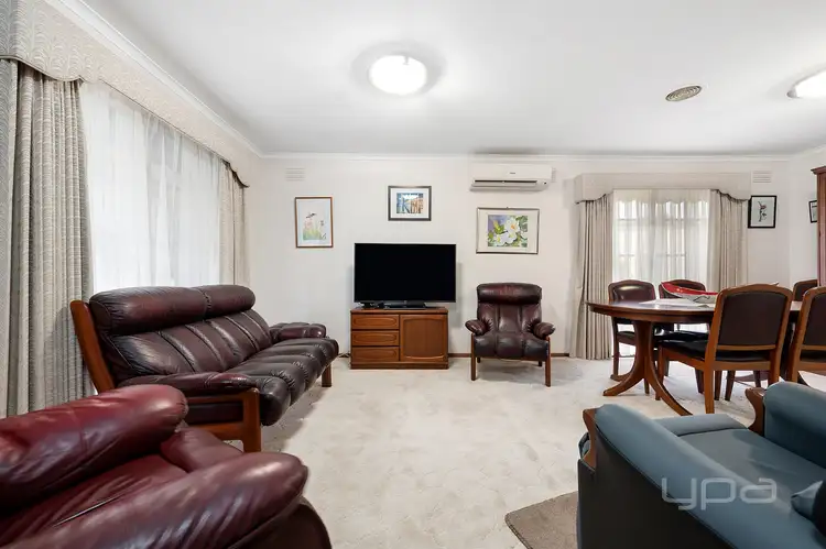 Third view of Homely house listing, 5 Heatherglade Place, Melton West VIC 3337