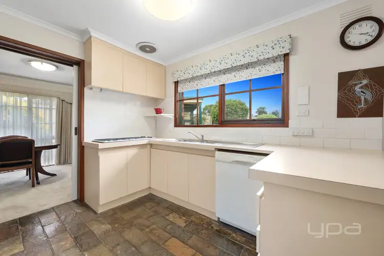 Fifth view of Homely house listing, 5 Heatherglade Place, Melton West VIC 3337