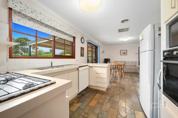 Sixth view of Homely house listing, 5 Heatherglade Place, Melton West VIC 3337
