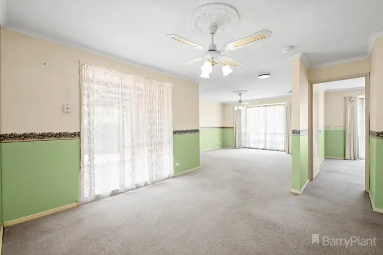 Sixth view of Homely house listing, 15 Marida Court, Berwick VIC 3806