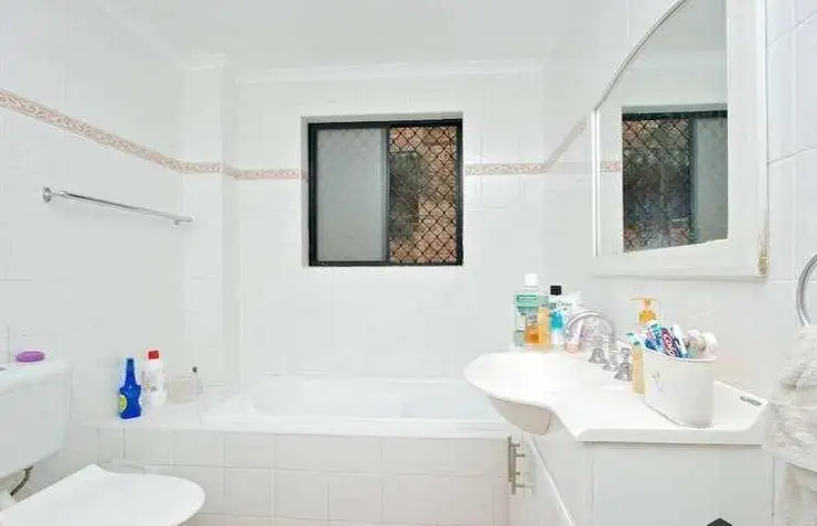 Fourth view of Homely unit listing, 4/95 Great Western Highway, Parramatta NSW 2150