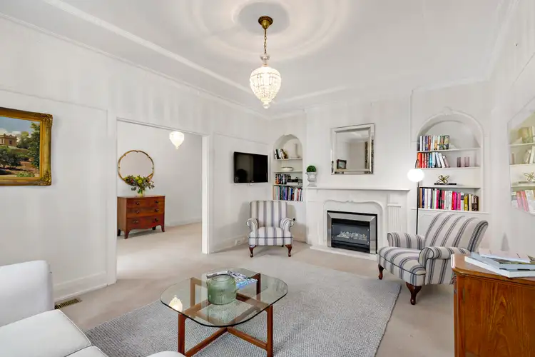 14 Iona Avenue, Toorak VIC 3142
