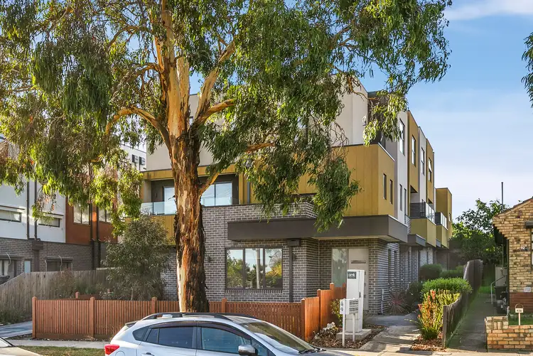Main view of Homely townhouse listing, 3/94 Snell Grove, Oak Park VIC 3046