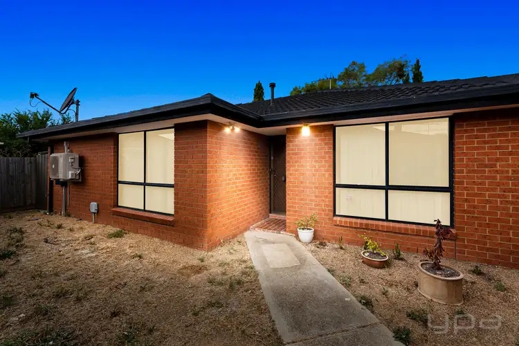 2/365 Heaths Road, Werribee VIC 3030