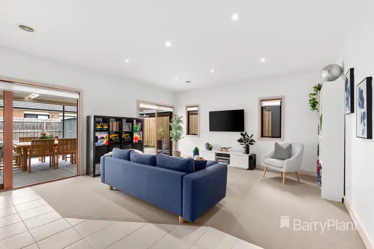 Fifth view of Homely house listing, 7 Visage Drive, South Morang VIC 3752