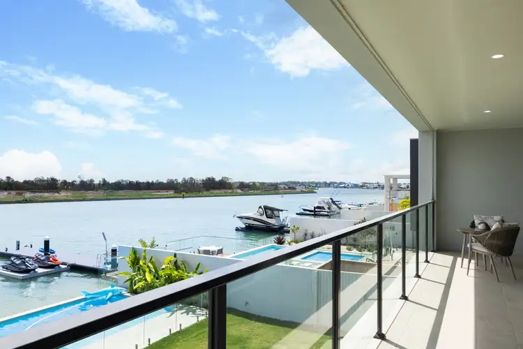 69 Aqua Street, Newport QLD 4020