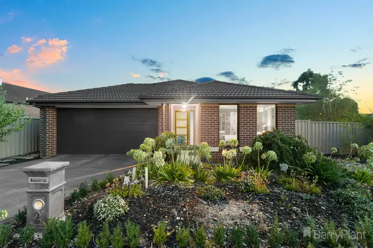2 Renam Street, Pakenham VIC 3810