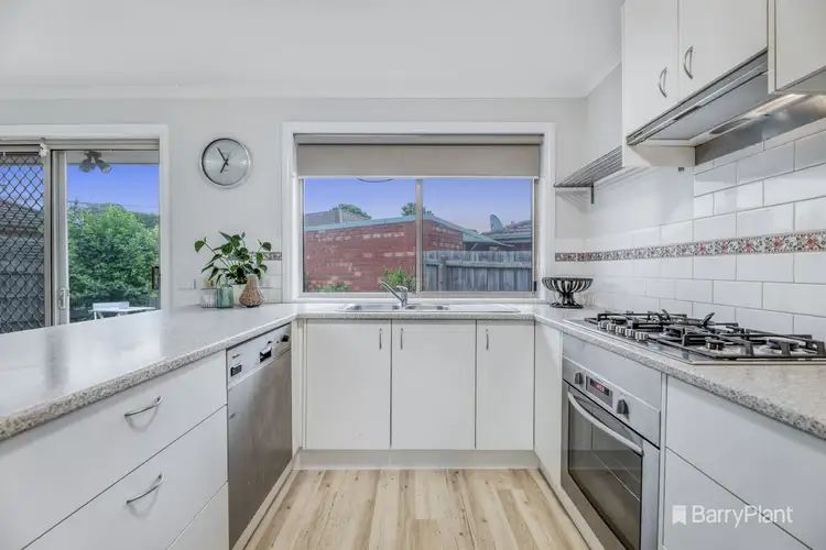 Fourth view of Homely unit listing, 2/21 Leigh Road, Croydon VIC 3136