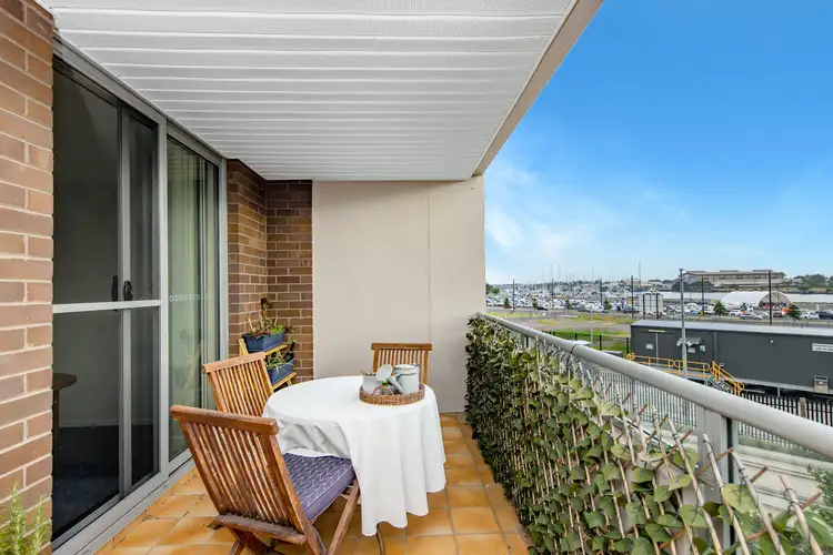 Fourth view of Homely apartment listing, 402/25 Bellevue Street, Newcastle West NSW 2302