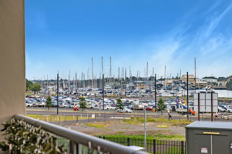 Sixth view of Homely apartment listing, 402/25 Bellevue Street, Newcastle West NSW 2302