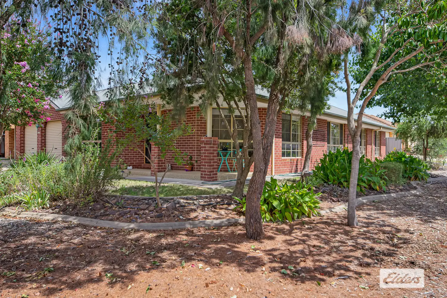 Main view of Homely house listing, 2 Flag Place, Wodonga VIC 3690