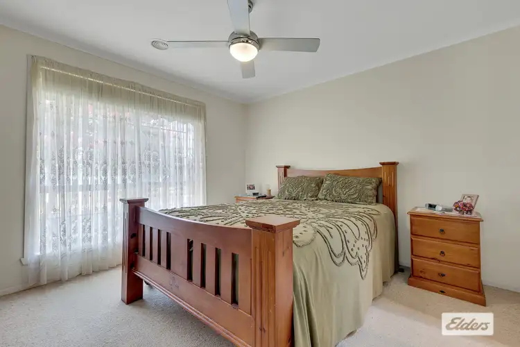 Sixth view of Homely house listing, 2 Flag Place, Wodonga VIC 3690