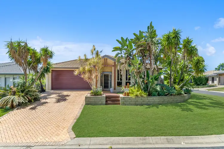 16 Dusky Street, North Lakes QLD 4509