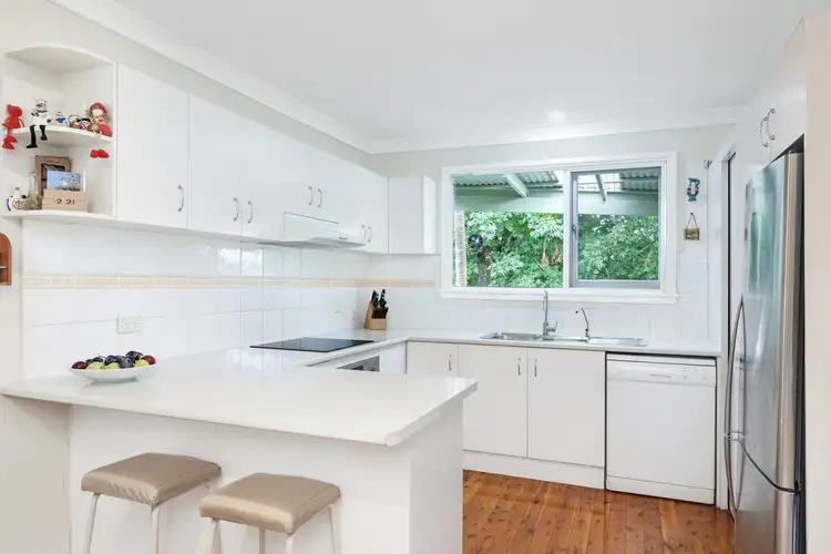 Fourth view of Homely house listing, 7 Craig-Mor Way, Keiraville NSW 2500