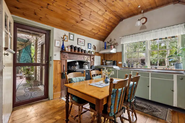 26 Fraser Street, Clunes VIC 3370