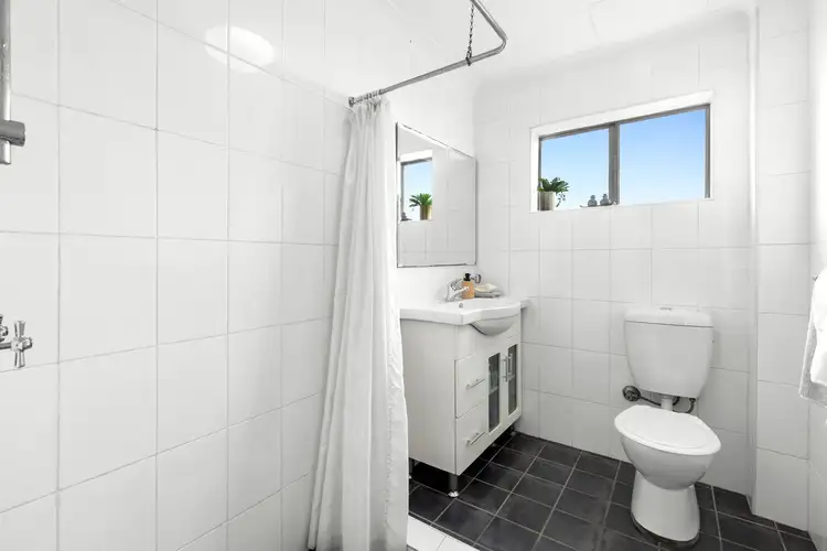 Sixth view of Homely apartment listing, 2/52 Queens Park Road, Queens Park NSW 2022