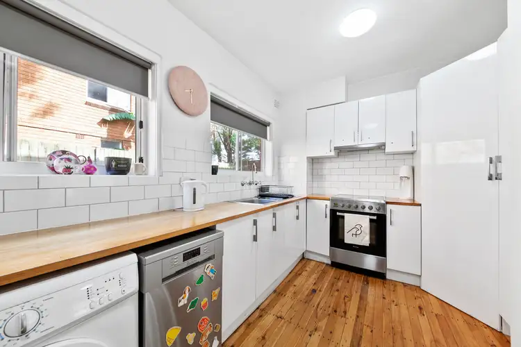 Second view of Homely unit listing, 2/6 Cross Street, Balgowlah NSW 2093