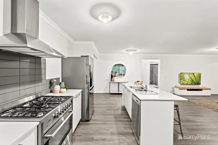 Fourth view of Homely house listing, 6 Oak Tree Place, Seville VIC 3139
