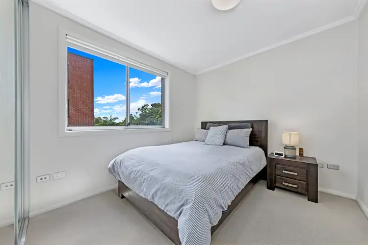 Fifth view of Homely apartment listing, 18/27-33 Boundary Street, Roseville NSW 2069