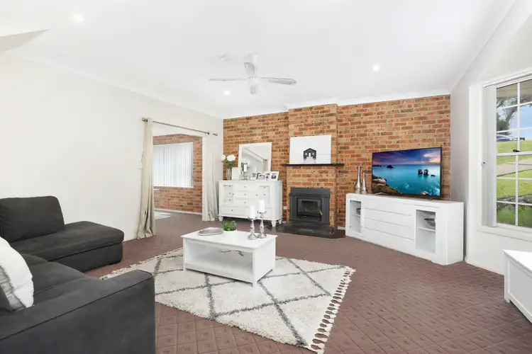 Main view of Homely house listing, 8 Hoad Place, Berkeley NSW 2506