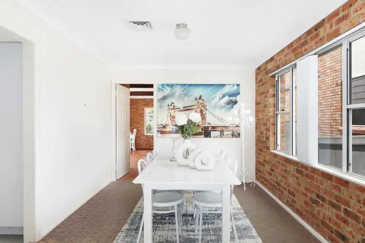 Second view of Homely house listing, 8 Hoad Place, Berkeley NSW 2506