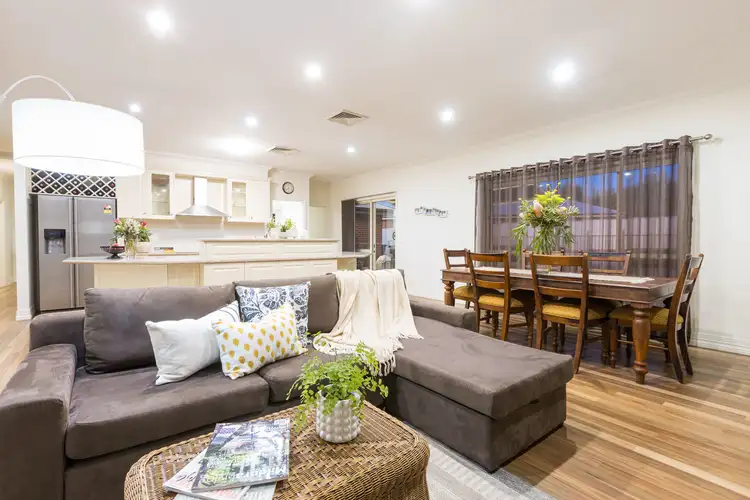 Sixth view of Homely house listing, 8 Robert Court, Gol Gol NSW 2738