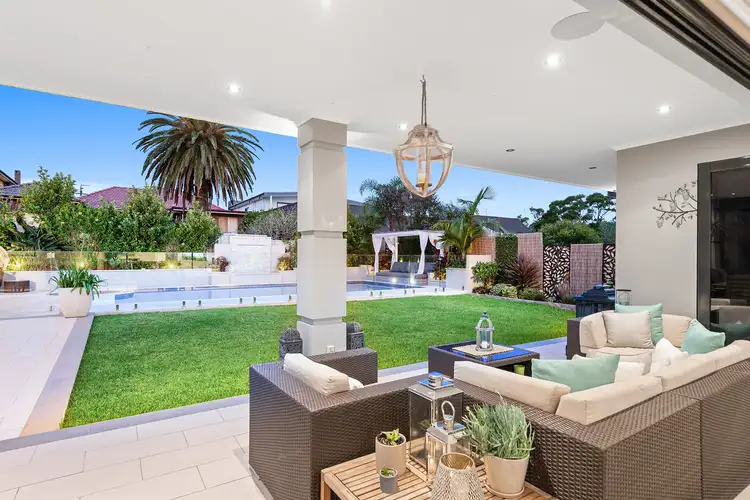 9 Rainbow Crescent, Kingsgrove NSW 2208