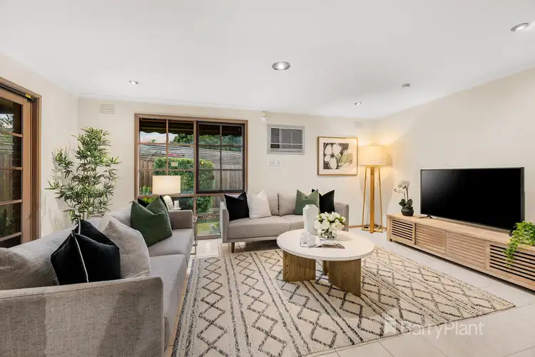 Second view of Homely house listing, 7 Melanie Close, Wantirna South VIC 3152