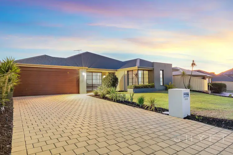 210 Golf Links Drive, Carramar WA 6031