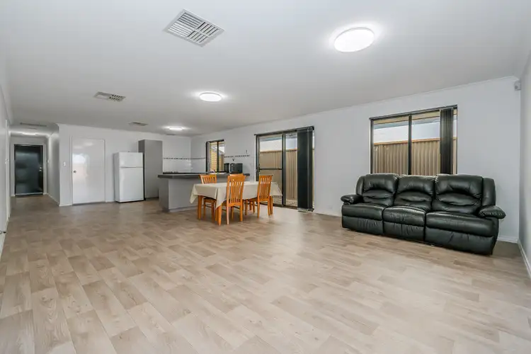 Sixth view of Homely house listing, 10 Grandis Bend, Southern River WA 6110