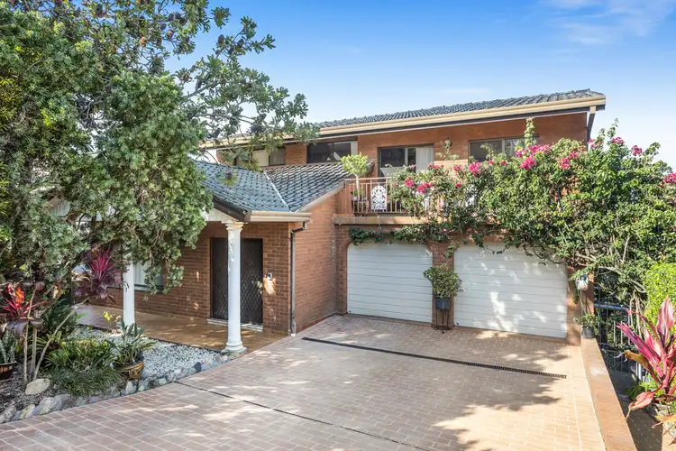 18 Bandalong Crescent