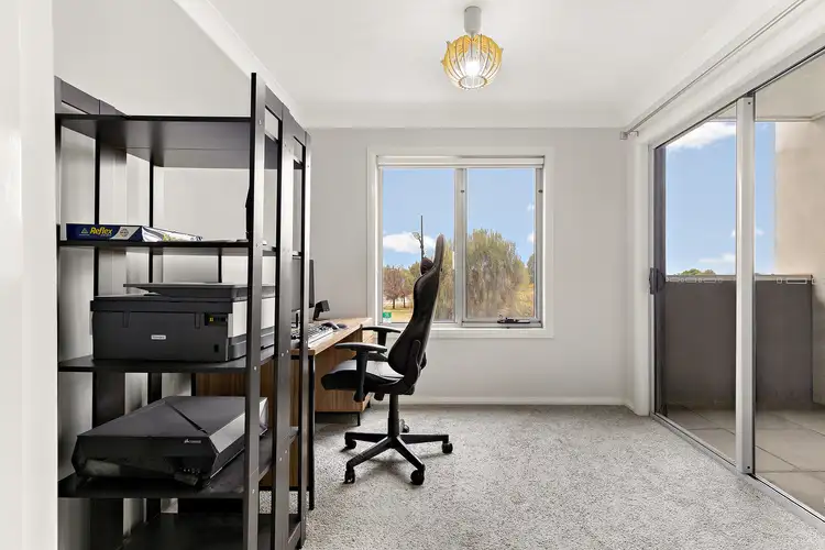 Fifth view of Homely house listing, 8 Wiseman Walk, Wollert VIC 3750