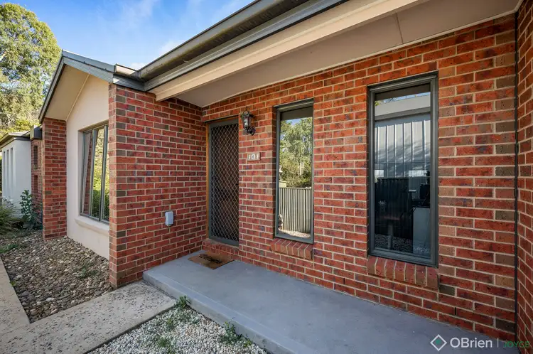 Main view of Homely townhouse listing, 6 Verwey Close, Wangaratta VIC 3677