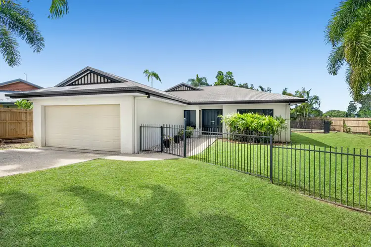 22 Lucy Close, Kanimbla QLD 4870