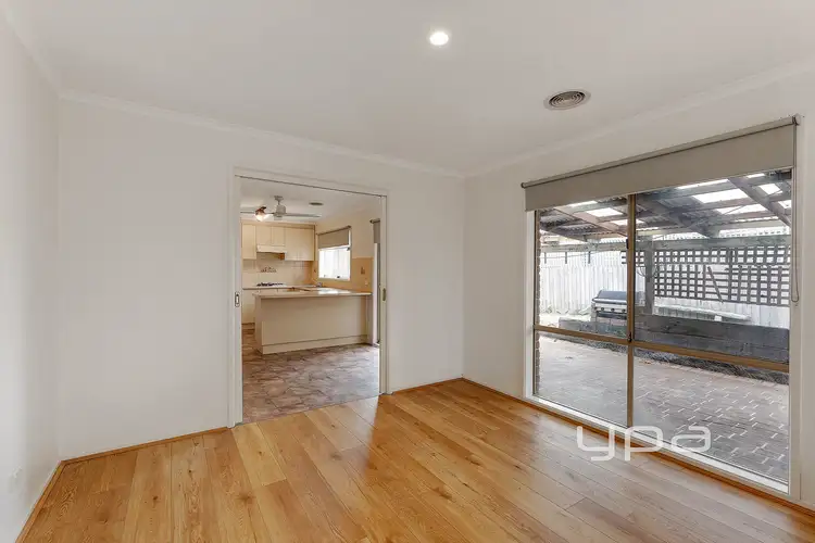 Fifth view of Homely house listing, 5 Pembroke Crescent, Craigieburn VIC 3064
