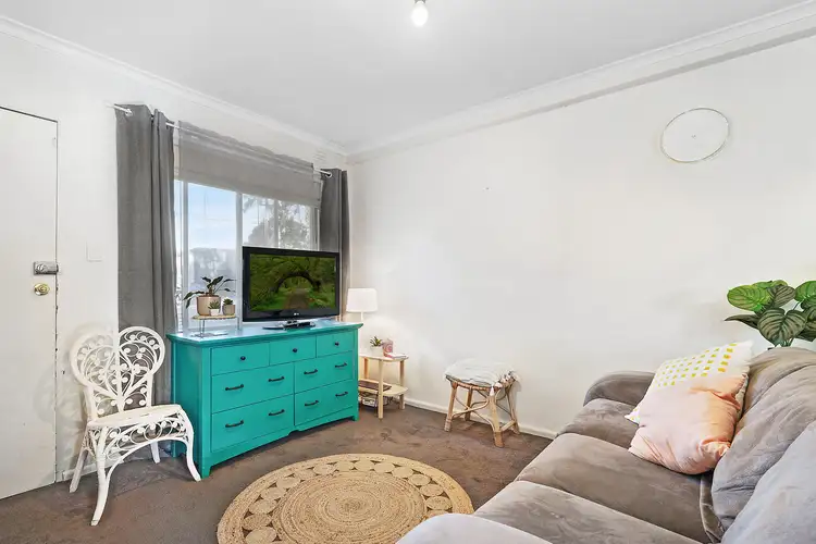 2/21 Hampton Parade, West Footscray VIC 3012