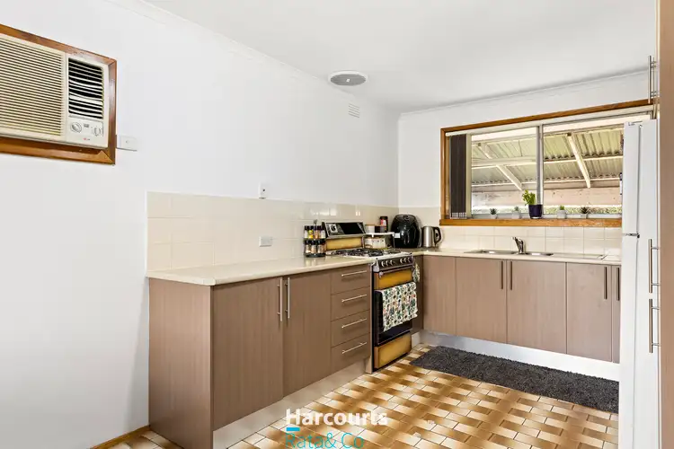 Fourth view of Homely house listing, 9 Magnolia Court, Lalor VIC 3075