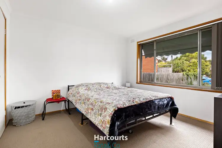 Fifth view of Homely house listing, 9 Magnolia Court, Lalor VIC 3075