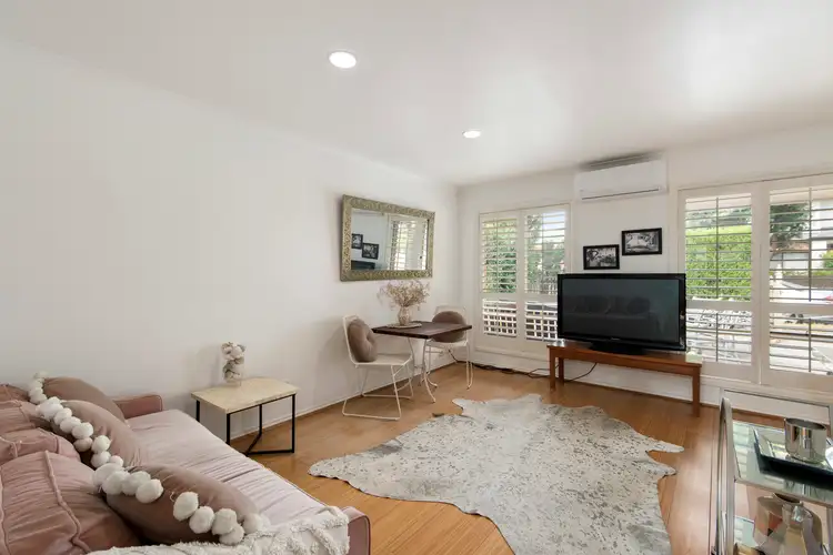 Fourth view of Homely unit listing, 2/33 Northcliffe Road, Edithvale VIC 3196