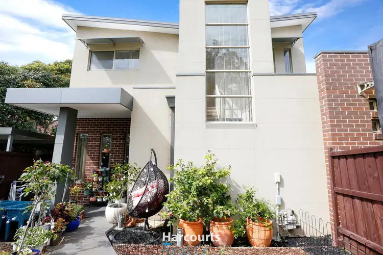 1/213-215 Albert Street, Reservoir VIC 3073