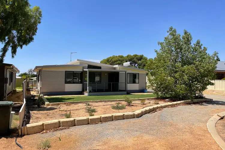 12 Cousins Road, Dalwallinu WA 6609