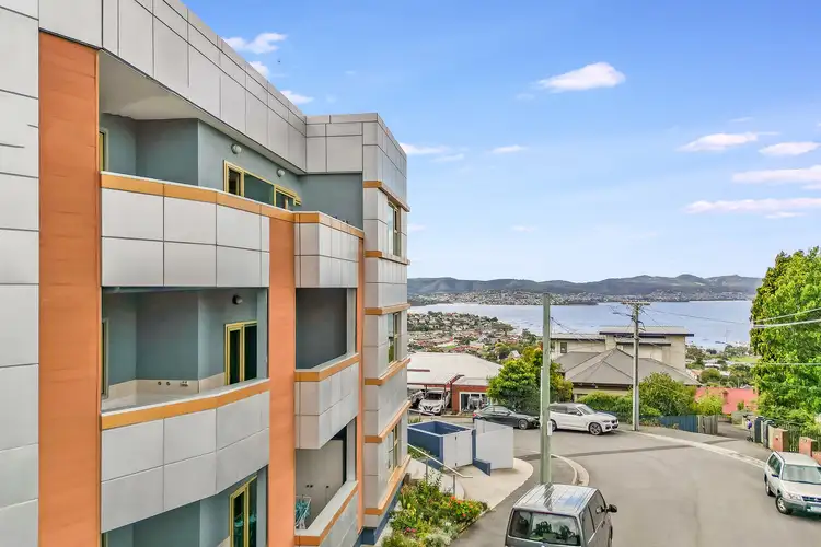 4/25 Richardson Avenue, Dynnyrne TAS 7005