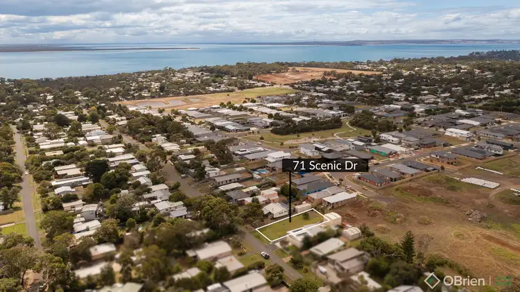 71 Scenic Drive, Cowes VIC 3922