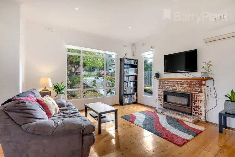 Third view of Homely house listing, 5 Dorrington Avenue, Reservoir VIC 3073