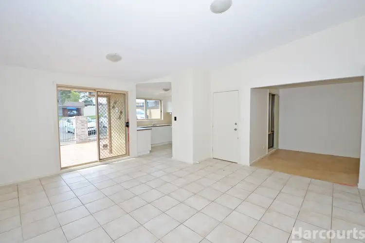 Third view of Homely villa listing, 1/4-6 Innes Street, Wauchope NSW 2446