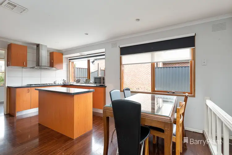 Fifth view of Homely house listing, 1 Huntly Court, Meadow Heights VIC 3048