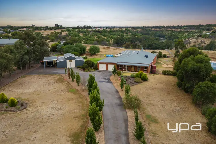 7 Fuller Court, Hopetoun Park VIC 3340