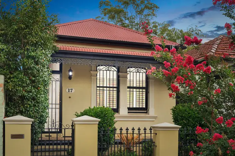 17 Pigott Street, Dulwich Hill NSW 2203