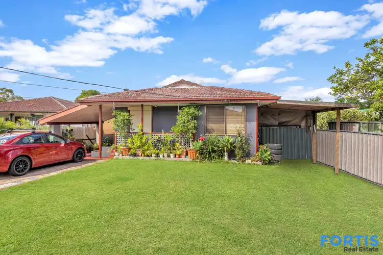 4 Pinang Place, Whalan NSW 2770